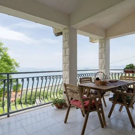 Heritage P Apartment Podstrana