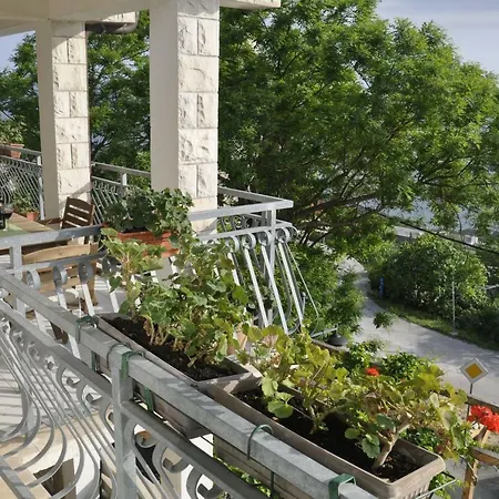 Heritage P Apartment Podstrana